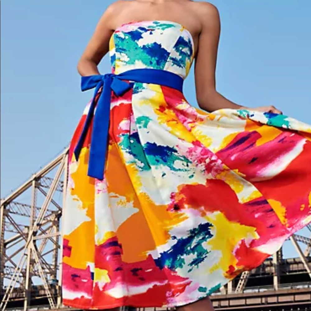 Petite Strapless Bow-Front Midi Dress